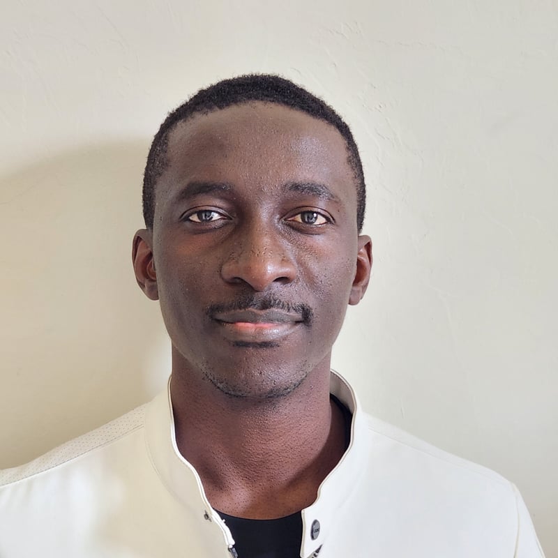 Dr. Moses Olayemi